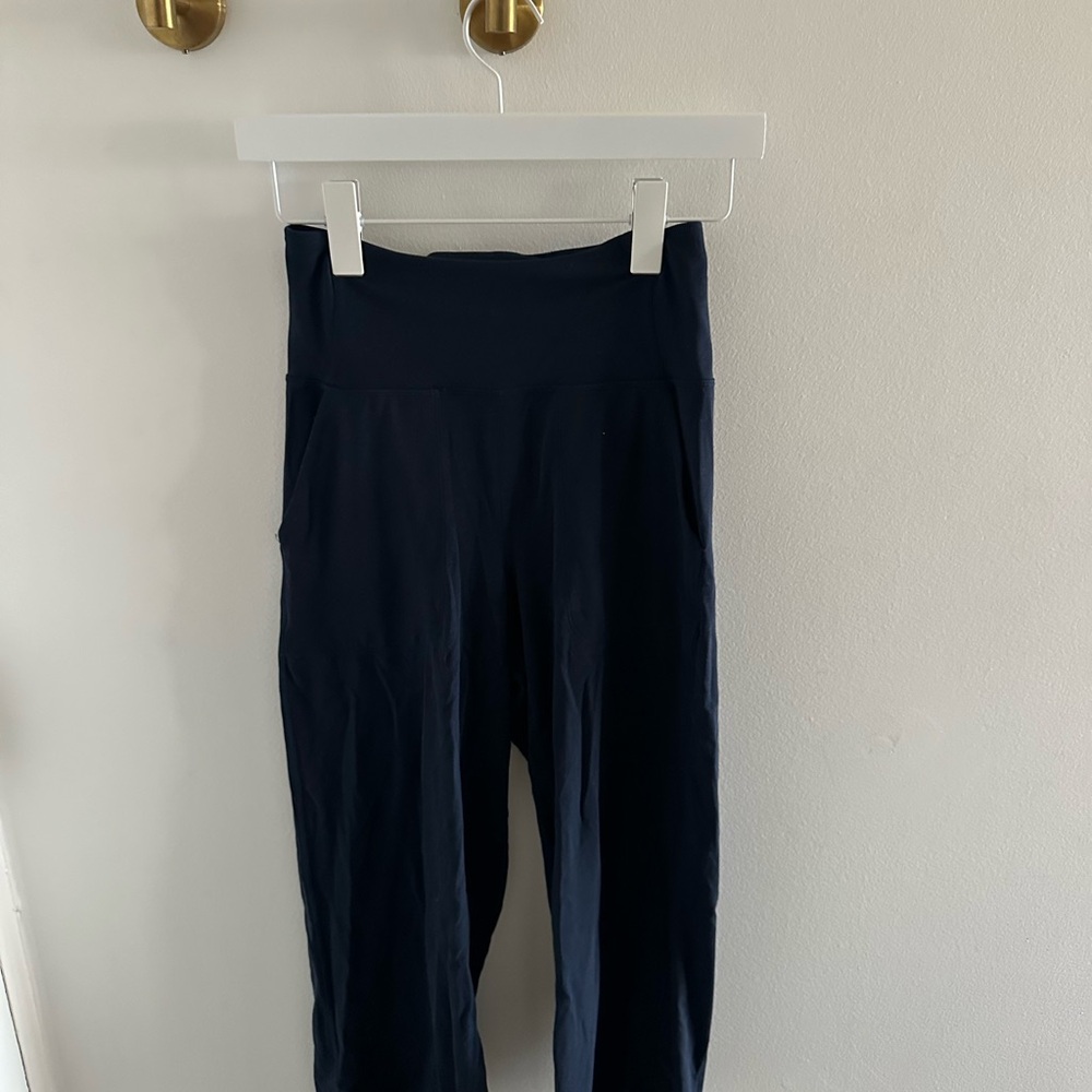 Lululemon Athletica Dark Blue High-Waisted Leggings